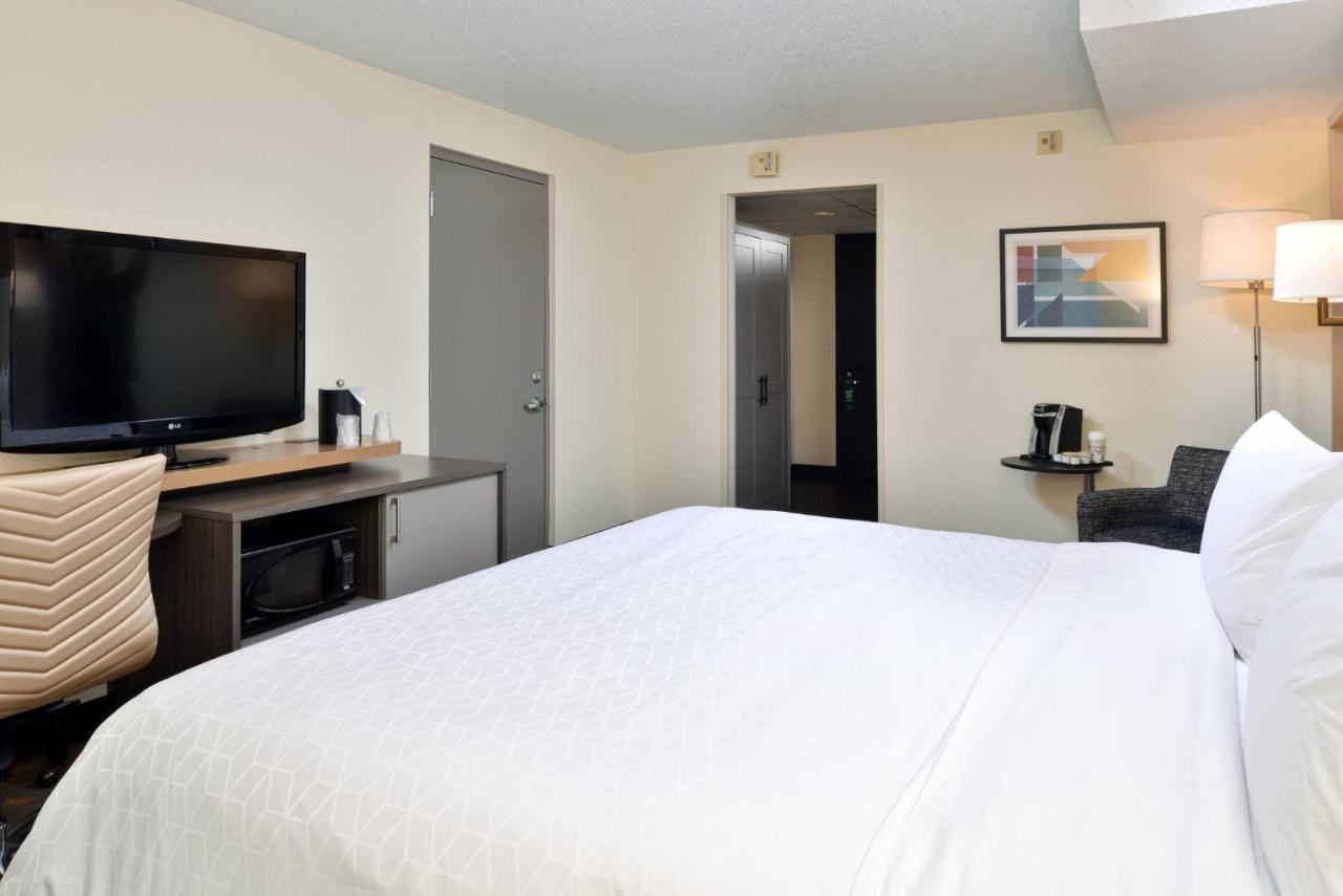 Holiday Inn Hotel & Suites Overland Park-Convention Center By Ihg Exteriér fotografie