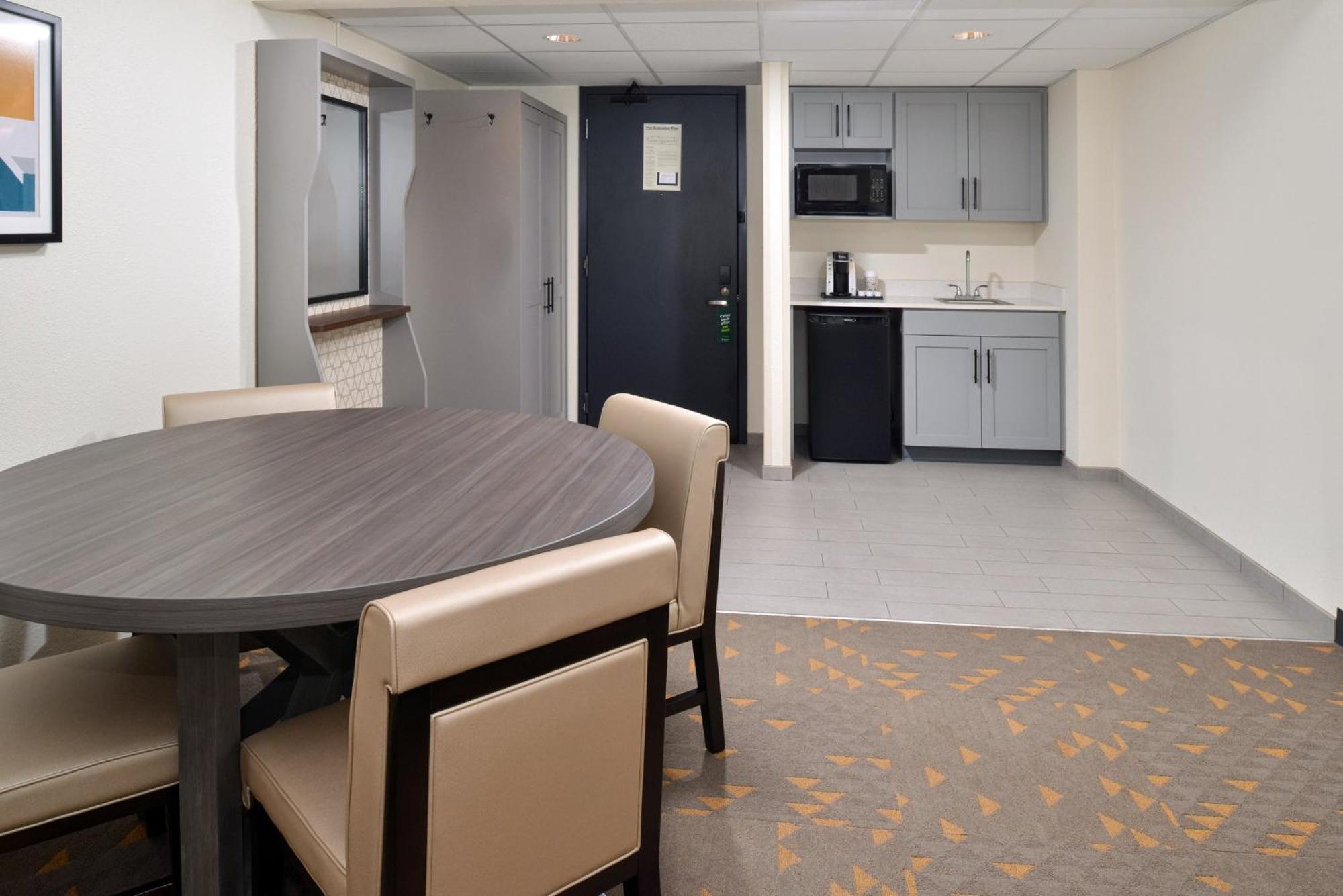 Holiday Inn Hotel & Suites Overland Park-Convention Center By Ihg Exteriér fotografie